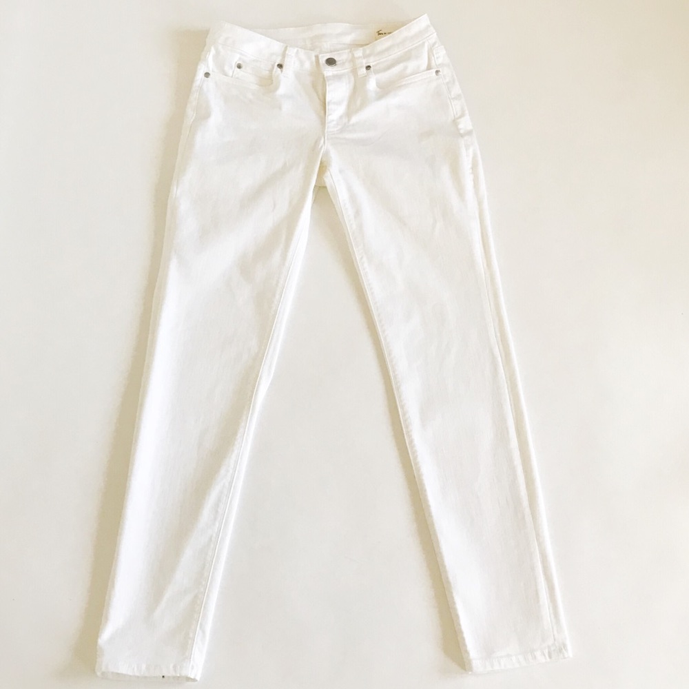 Vince Camuto white jeans - Picture 2 of 4